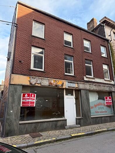 Maison 6 pièces à vendre - Rue Neuve, Charleroi