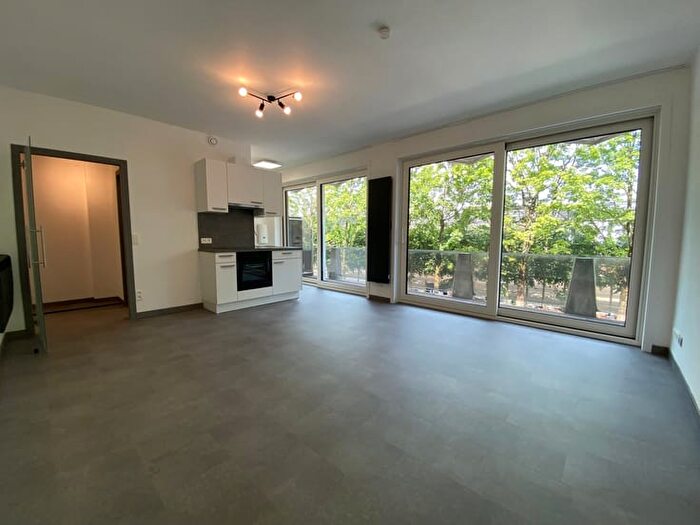Appartement à louer - Place aux Foires, MARCHEENFAMENNE
