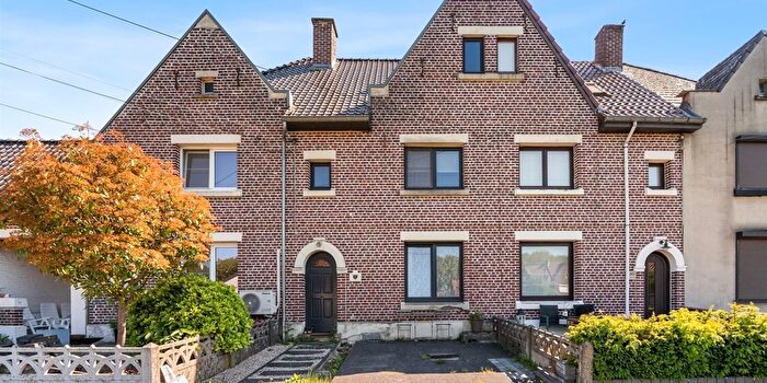 Maison 4 pièces à Wilderozentuin, Genk, à vendre