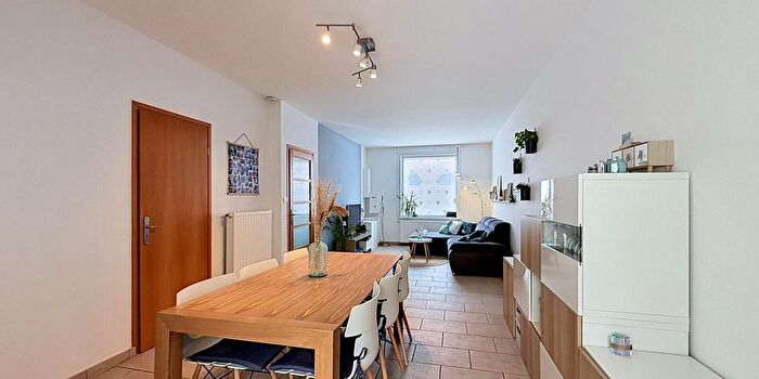 Maison 3 pièces à vendre - Moeskroen, Henegouwen