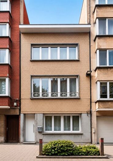 Maison 5 pièces à vendre à Nieuwe Kapucijnenstraat, MECHELEN