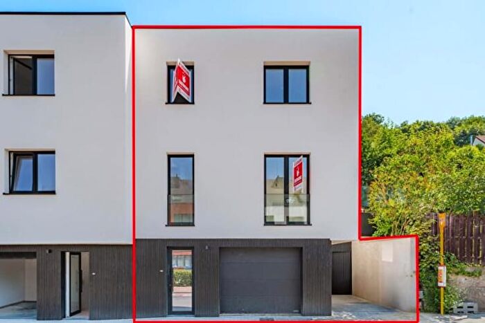 Maison 10 pièces à vendre à Rue Auguste Lannoy, a