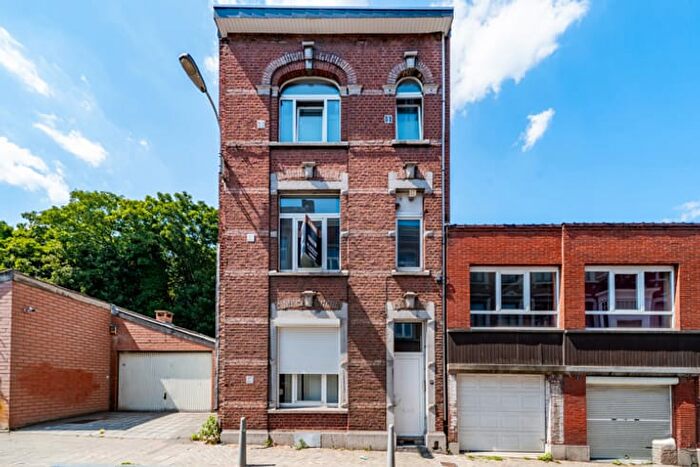 Maison 8 pièces à Rue de Sluse, Liège, à vendre