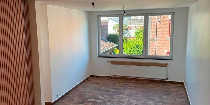rue de Leernes, FontainelEvêque - Maison 3 pièces à louer