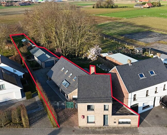 Maison 18 pièces à vendre - Amersveldestraat, Hooglede
