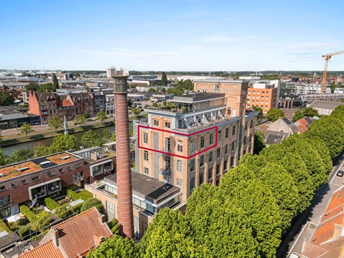 Appartement 2 pièces à Leopold IIlaan, A, à vendre