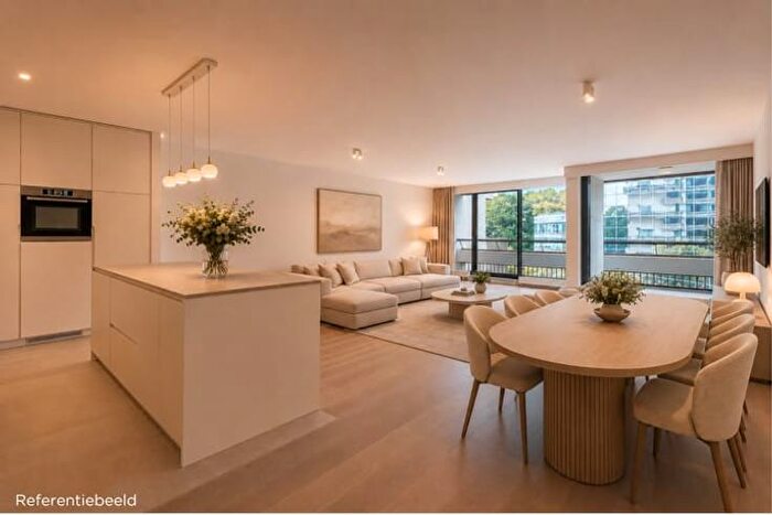 Appartement 2 pièces à vendre - Desguinlei, B