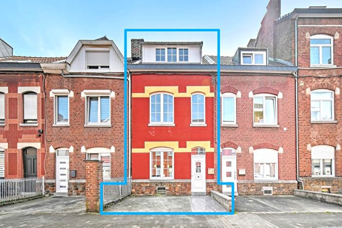 rue Jean Lambert Sauveur, Herstal : Maison 4 pièces à vendre