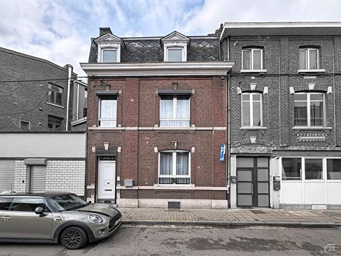 Rue du Centre, Liège - Maison 2 pièces à vendre