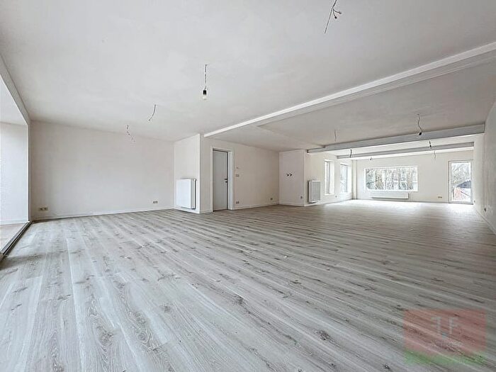 Maison 13 pièces à vendre à Gootje, Balegem