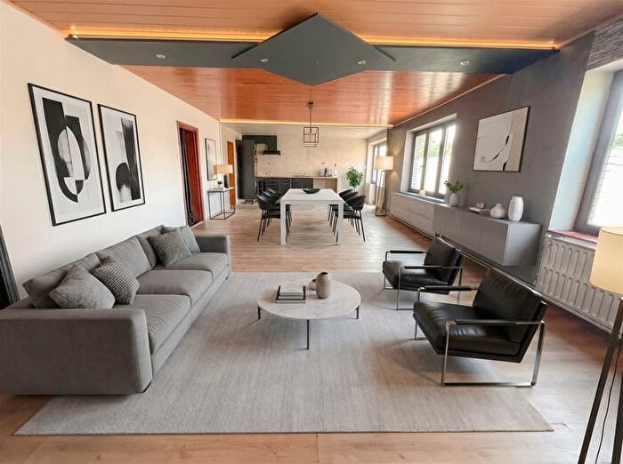Rue d'Anderlues, LOBBES : Maison 3 pièces à vendre