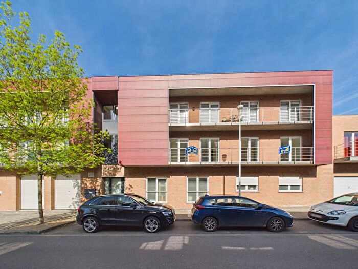 Appartement 2 pièces à vendre - Rue du Seigneur, Manage La Hestre