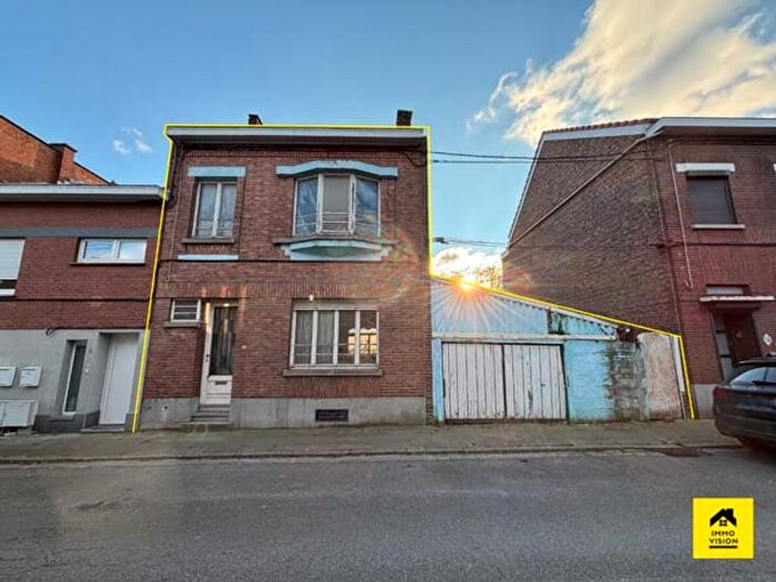 Maison 3 pièces à Rue Florent Malacord, Châtelet, à vendre