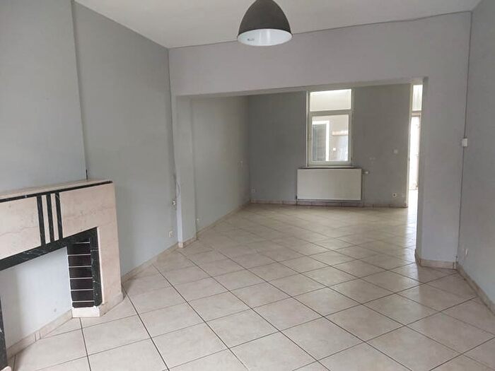 Maison 7 pièces à louer à Rue Du Cheval Blanc, Pontàcelles
