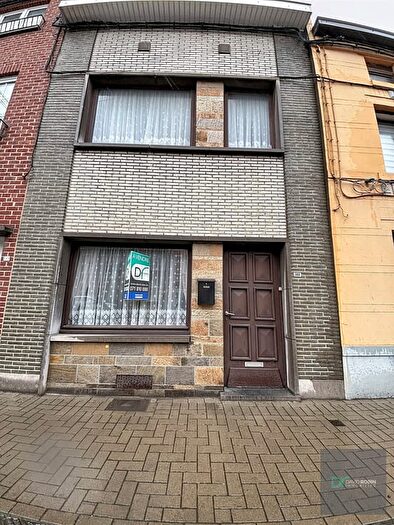 Maison 2 pièces à vendre à Chaussée de Charleroi, FLEURUS