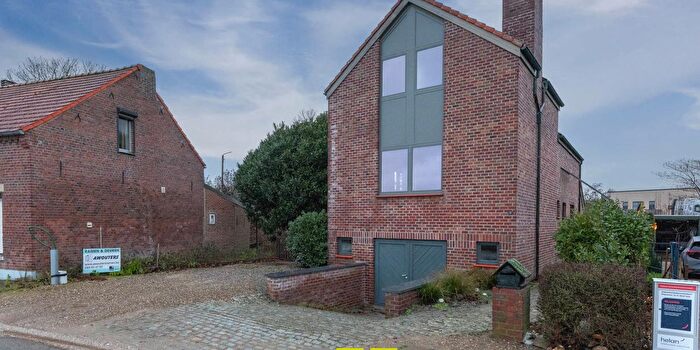 Maison 3 pièces à vendre - Aldeneikerweg, Maaseik