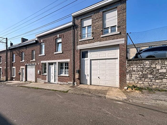 Rue SaintJoseph A, Amay : Appartement 1 pièce à vendre