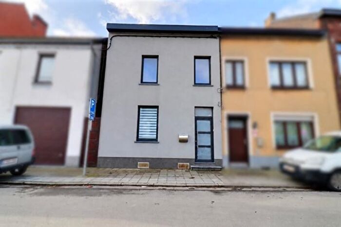 Maison 2 pièces à vendre à Rue Maximilien Wattelar, Charleroi