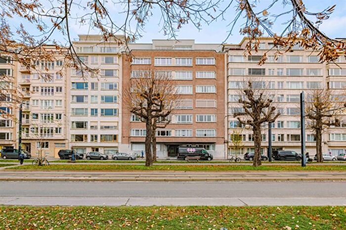 Appartement 3 pièces à Hubert Frèreorbanlaan, GENT, à vendre