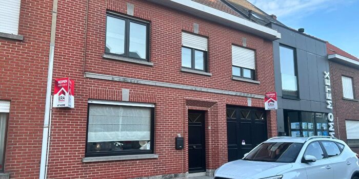 Maison 3 pièces à vendre à Gullegemsestraat, SintElooisWinkel