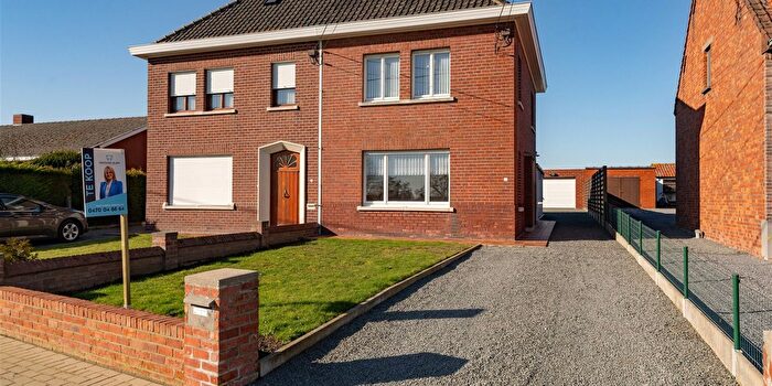 Maison 4 pièces à vendre - Kapittelstraat, Dentergem