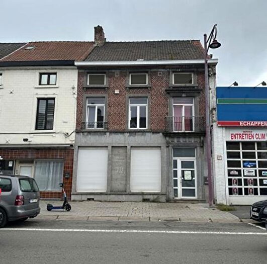 Maison à vendre à Chaussée de Lodelinsart, Charleroi