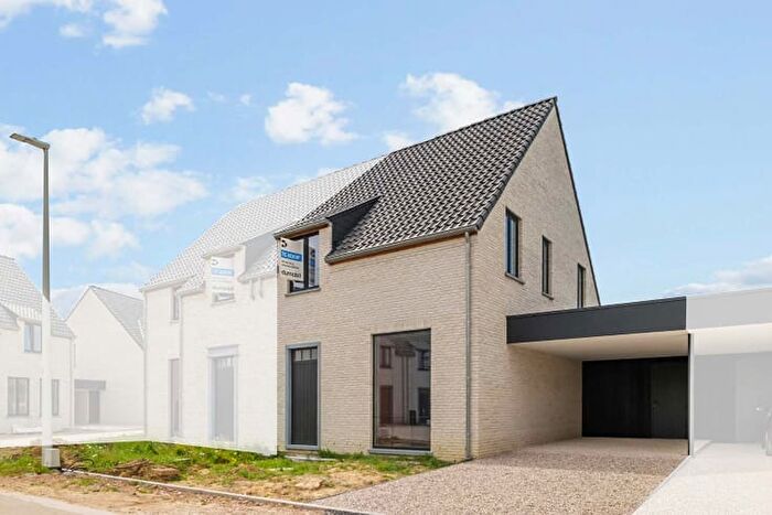 Maison 12 pièces à vendre à Koning Boudewijnstraat D, Lauwe