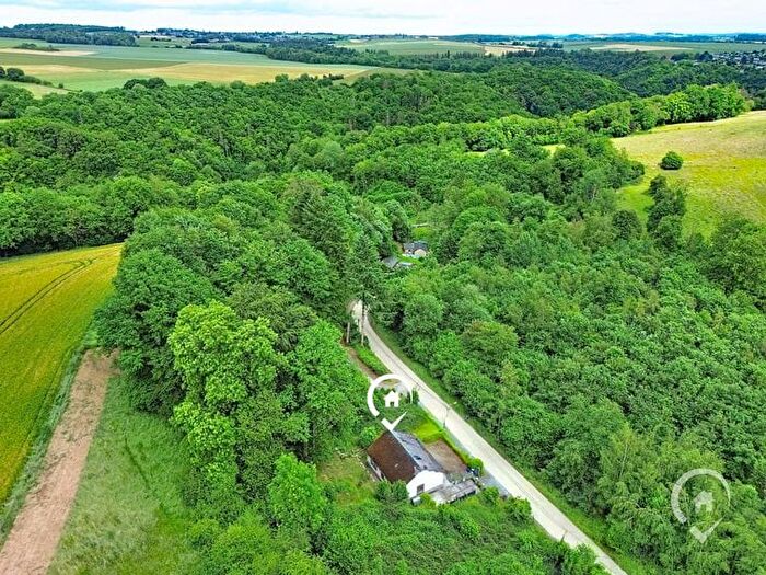 Maison 5 pièces à vendre à Route d'Inzemont, Hastière