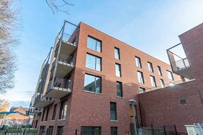 Chemin de la Cense, Waterloo : Appartement 1 pièce à louer