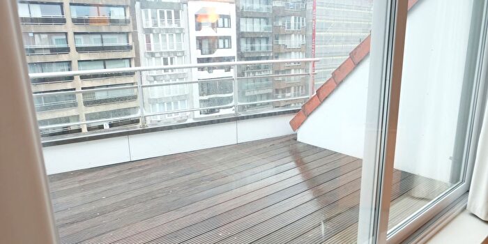 Nicolas Mengélaan, HeistaanZee : Appartement 3 pièces à louer