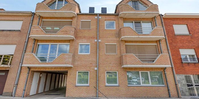 Appartement à Collegestraat, Denderleeuw, à vendre