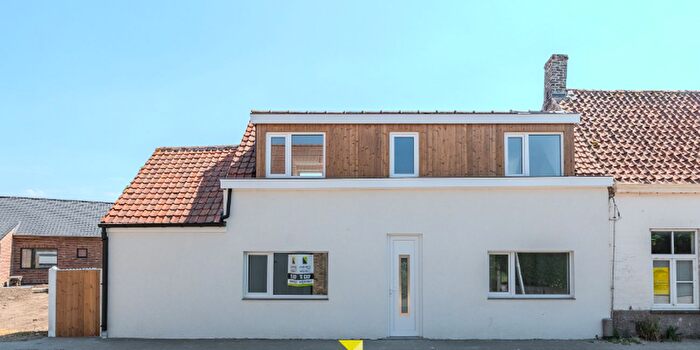 Maison 3 pièces à vendre à Rozendaalstraat, Alveringem