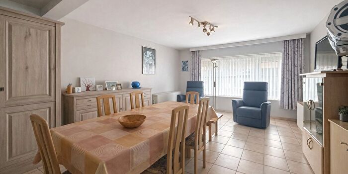 Boeiaardstraat, Torhout : Appartement 1 pièce à vendre