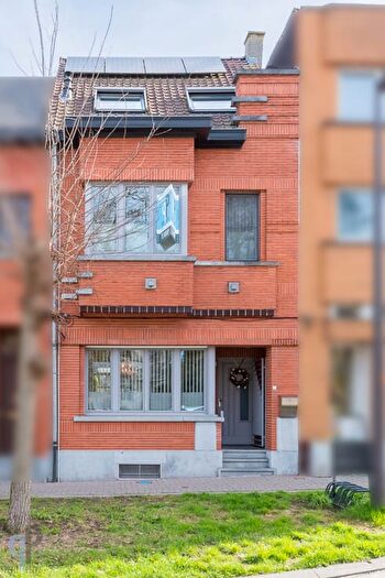 Désiré Van Den Bosschestraat, Zottegem : Maison 12 pièces à vendre