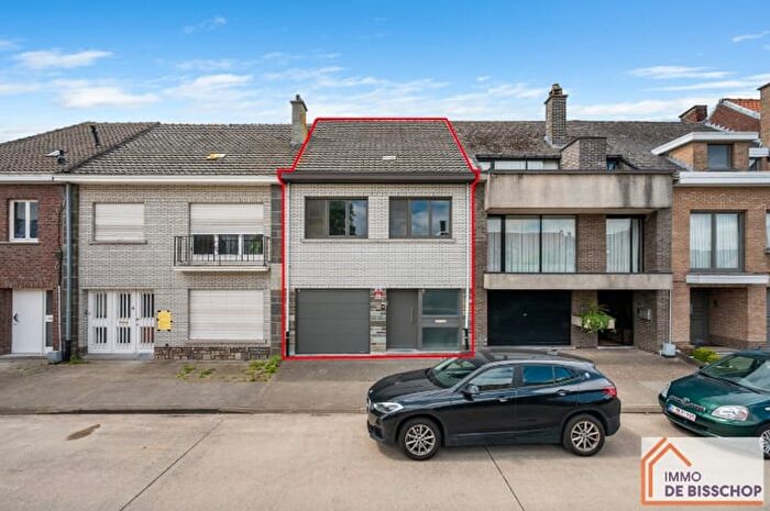 Driehoekstraat, Erembodegem - Maison 13 pièces à vendre
