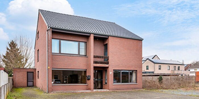 Appartement 6 pièces à Kerkweg A, Lommel, à vendre