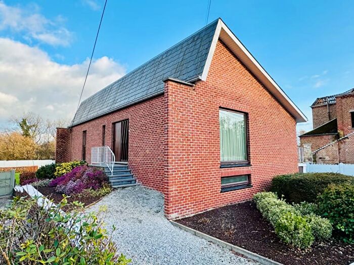 Rue De Gourdinne, HamsurHeureNalinnes : Maison 3 pièces à vendre