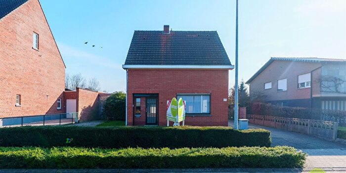 Maison 3 pièces à Nieuwstraat, Dessel, à vendre