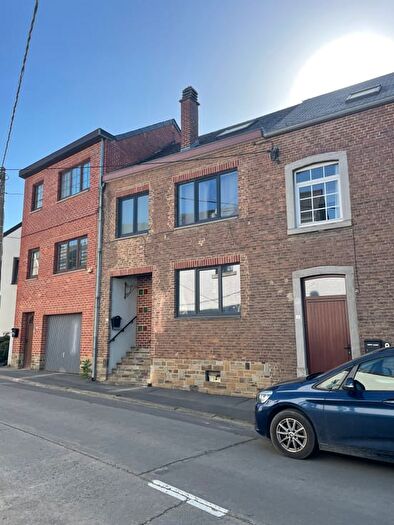 Maison 1 pièce à Avenue Des Acacias, Namur, à louer