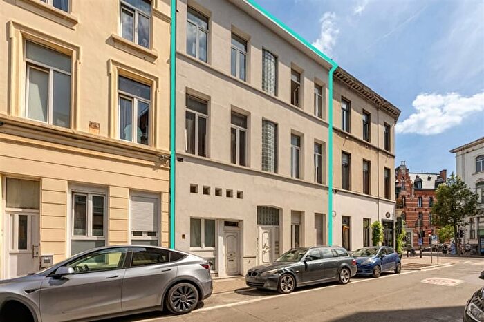 Breughelstraat, ANTWERPEN : Maison 7 pièces à vendre