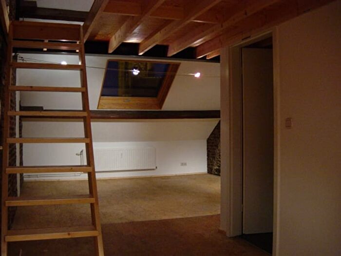 Rue Des Martyrs, Arlon : Appartement 1 pièce à louer