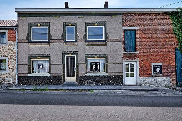 Rue du Long Try, LE ROUX : Maison 3 pièces à vendre