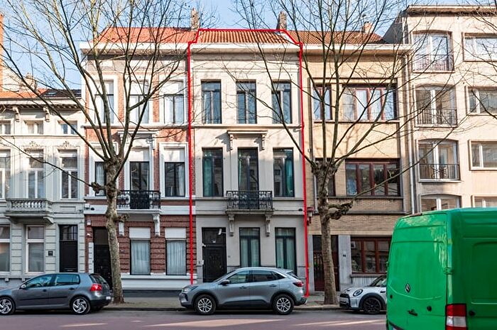 Appartement 8 pièces à Van Stralenstraat, ANTWERPEN, à vendre