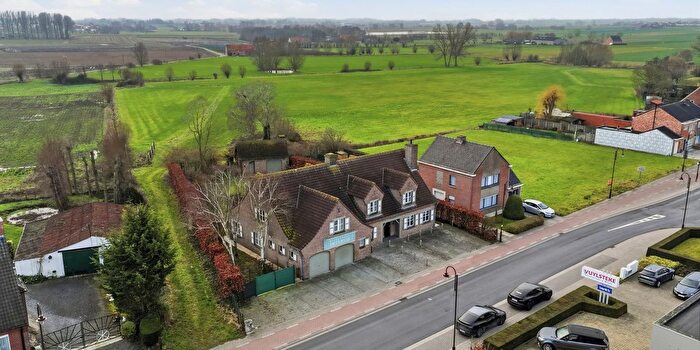 Maison 4 pièces à vendre - Iepersestraat, Moorslede