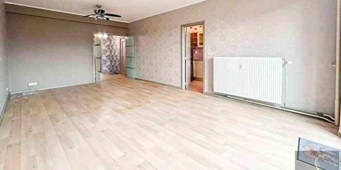 Appartement à Chaussée de Châtelet, Gilly, à vendre