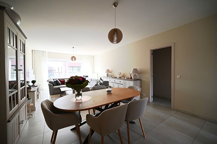 Noordstraat, Roeselare : Appartement 7 pièces à louer