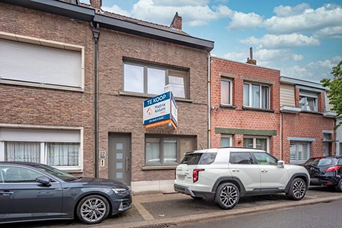 Zandstappenstraat, SCHOTEN : Maison 4 pièces à vendre
