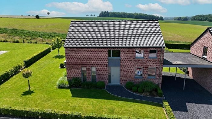 Route Des Caves, Ciney : Maison 4 pièces à vendre