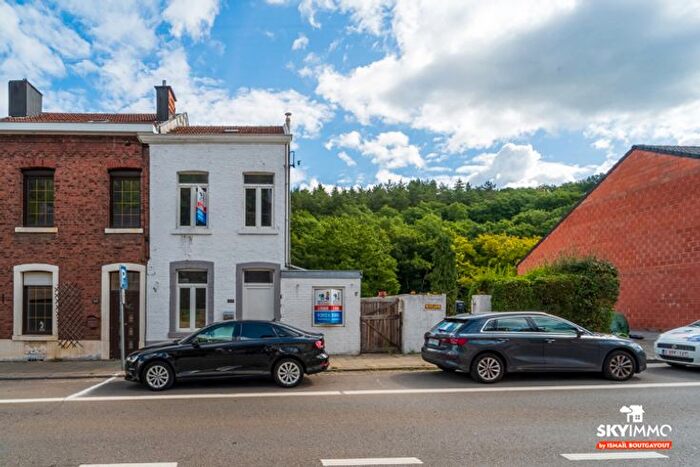 Rue de la Vecquée, Seraing : Maison 3 pièces à vendre