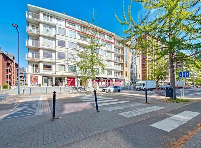 Appartement 2 pièces à vendre - Avenue Gouverneur Bovesse, Jambes
